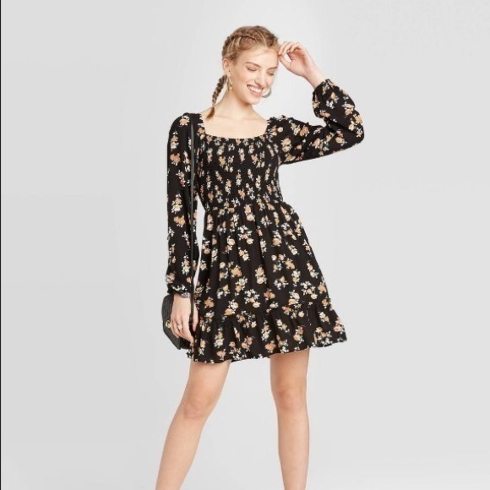 CLEARANCE NWOT Long Sleeve Black Floral Mini Smocked Dress New Cottage Core